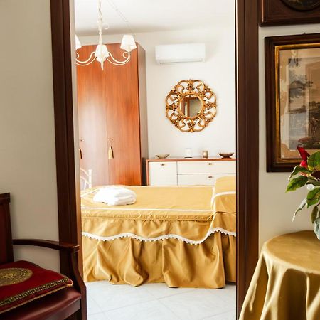 Отель La Dimora Di Annare Санта-Эуфемия-Ламеция Экстерьер фото